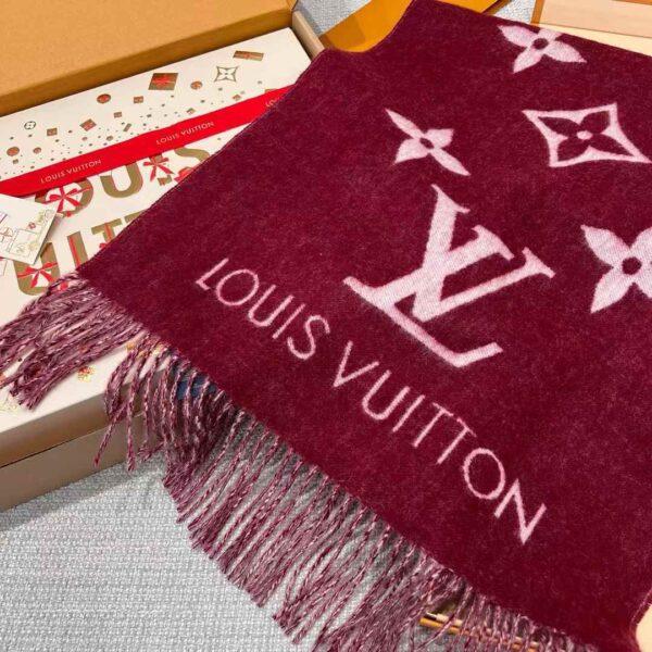LOUIS VUITTON REYKJAVIK Classic scarf