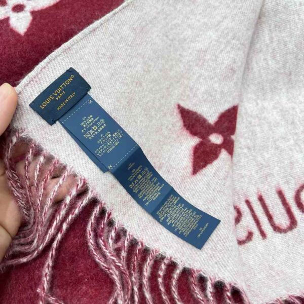 LOUIS VUITTON REYKJAVIK Classic scarf