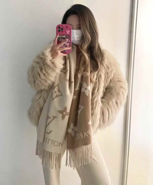 LOUIS VUITTON REYKJAVIK Classic scarf