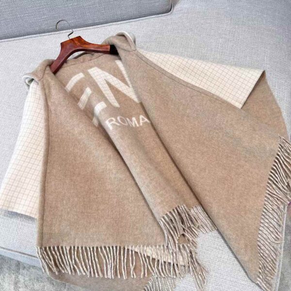 FENDI Cloak