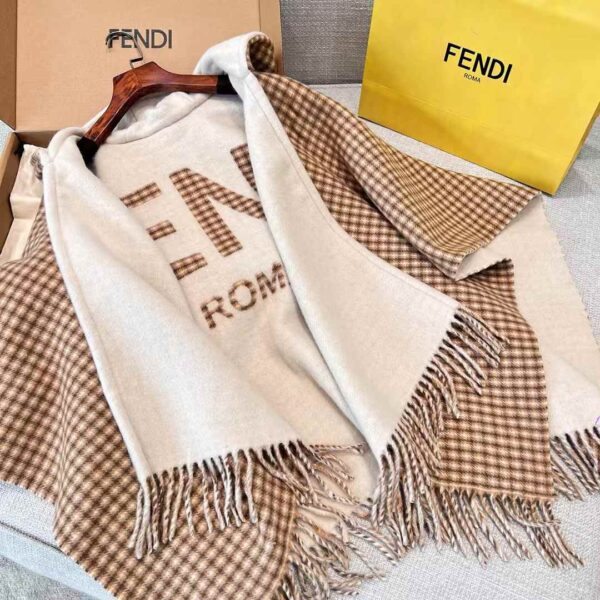 FENDI Cloak