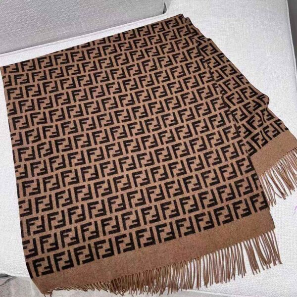 FENDI Blanket&Eye mask