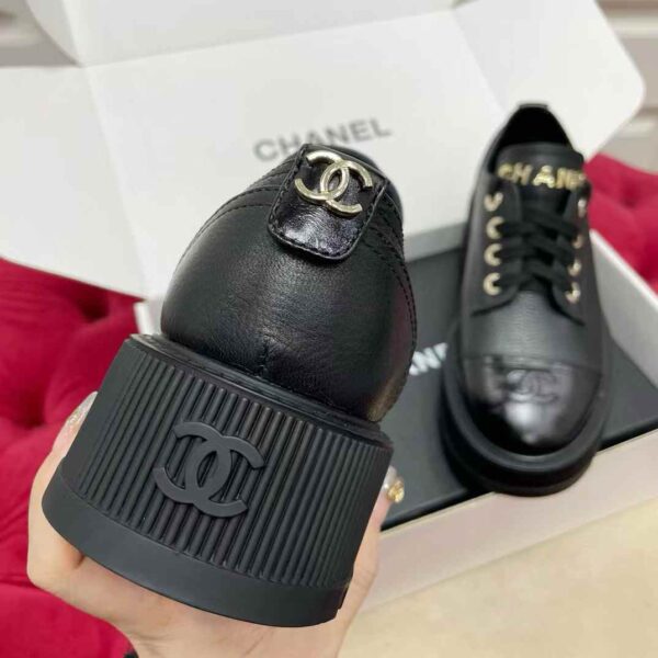 CHANEL Casual leather shoes