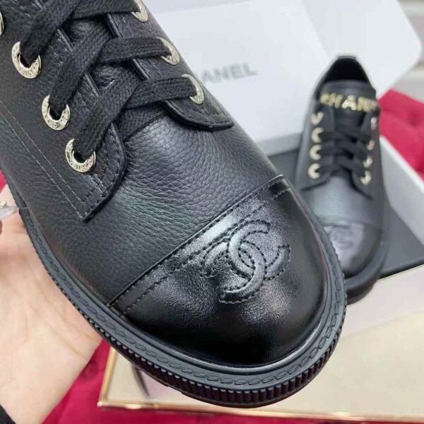 CHANEL Casual leather shoes