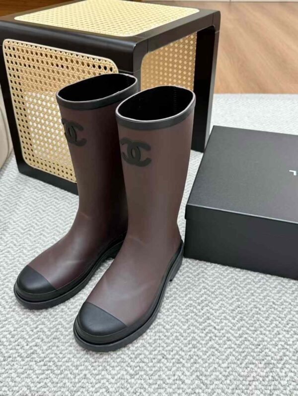 CHANEL Woo-boots