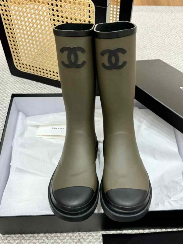 CHANEL Woo-boots