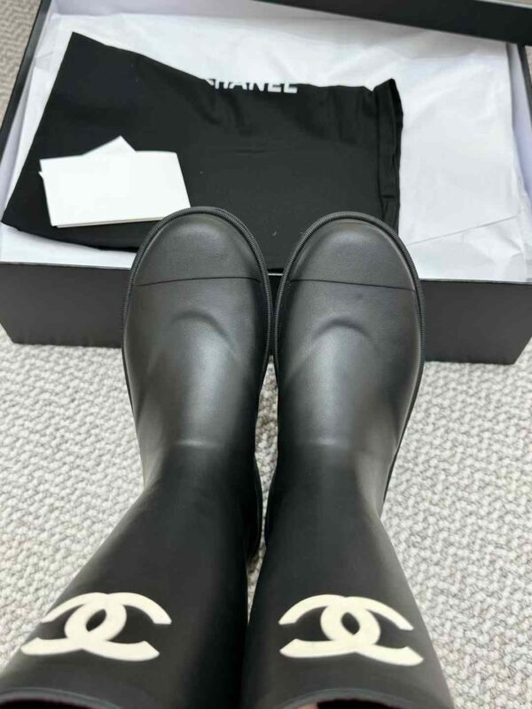 CHANEL Woo-boots