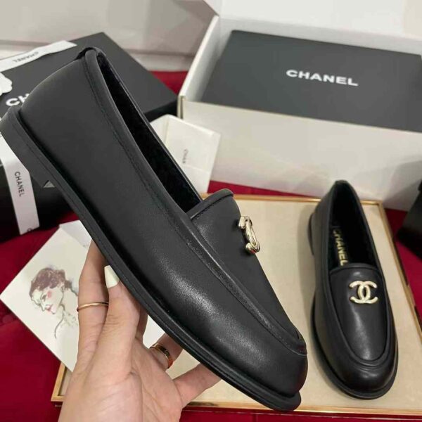 CHANEL 24K TEDDY Leather shoes
