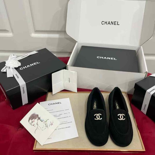 CHANEL 24K TEDDY Leather shoes