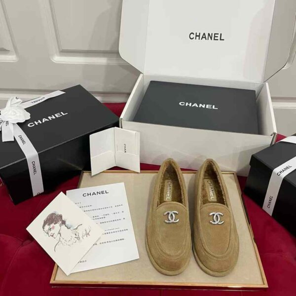 CHANEL 24K TEDDY Leather shoes