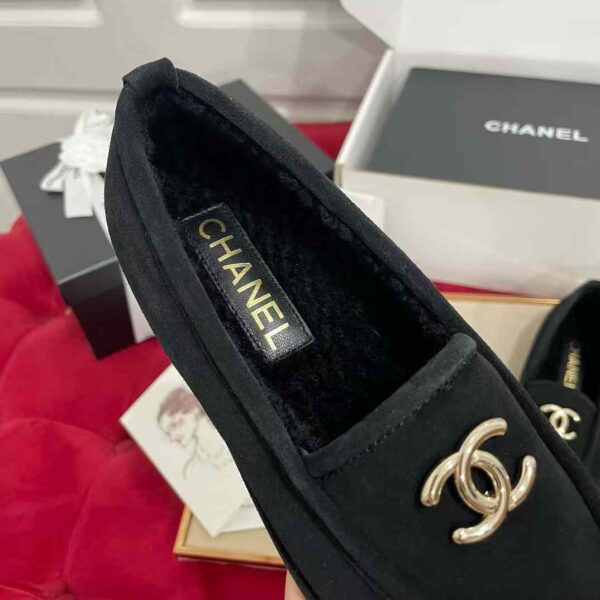 CHANEL 24K TEDDY Leather shoes