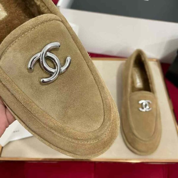 CHANEL 24K TEDDY Leather shoes