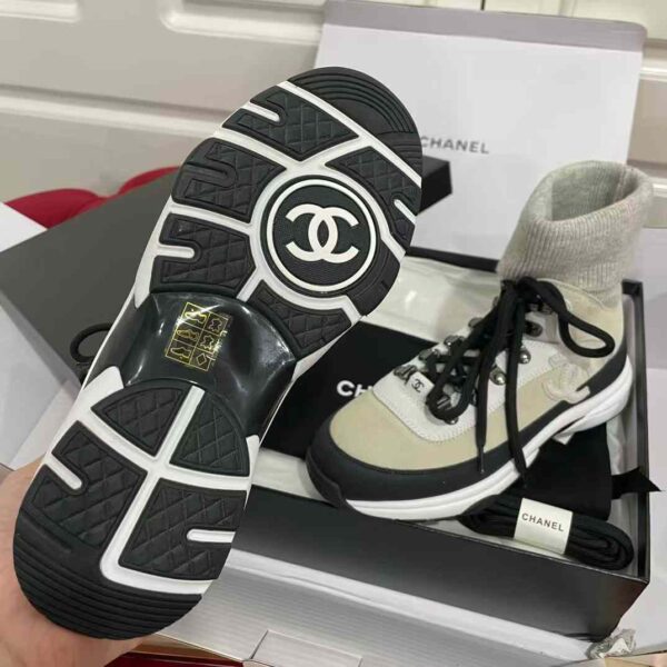 CHANEL 23B Sockshoes