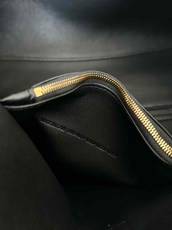 BALENCIAGA LEL AIR BAG