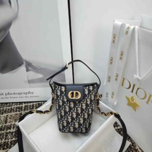 30 Montaigne Dior Amber Mini Bucket Bag