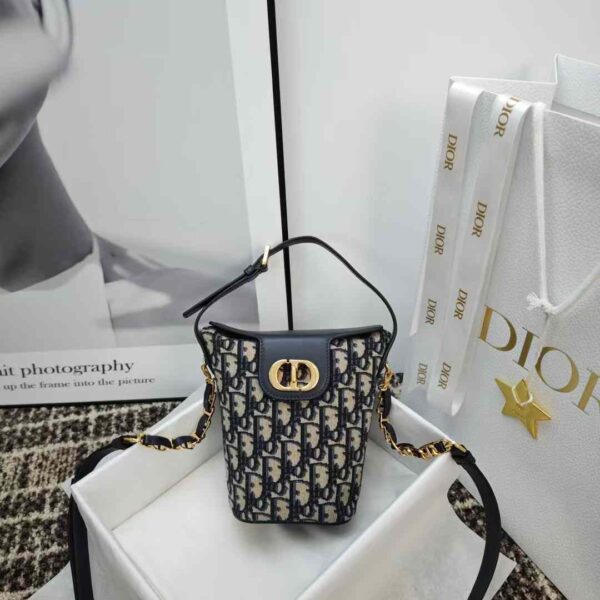 30 Montaigne Dior Amber Mini Bucket Bag