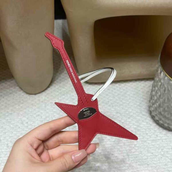 HERMES ROCK Guitar pendant