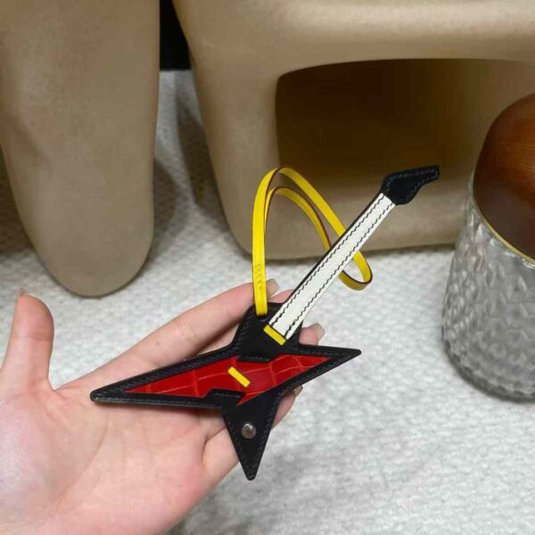 HERMES ROCK Guitar pendant