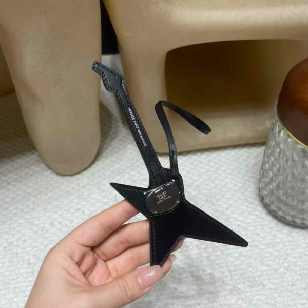 HERMES ROCK Guitar pendant