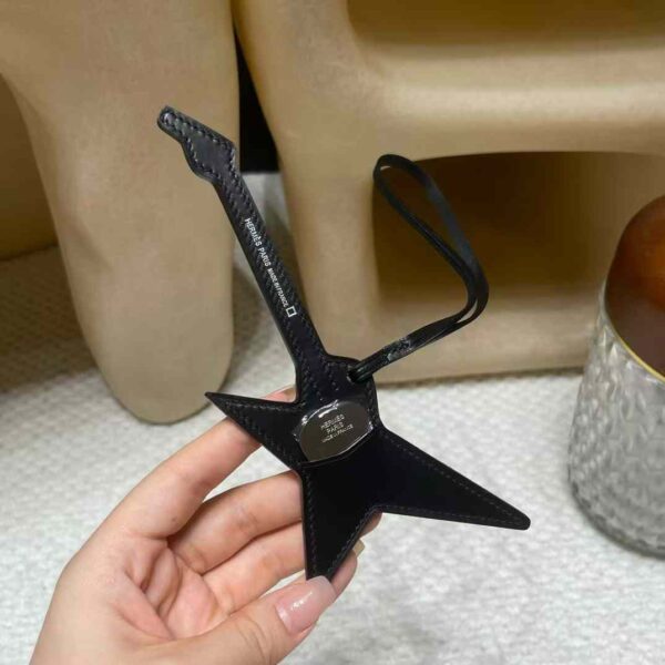 HERMES ROCK Guitar pendant