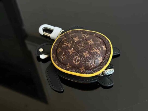 LV Turtle pendant