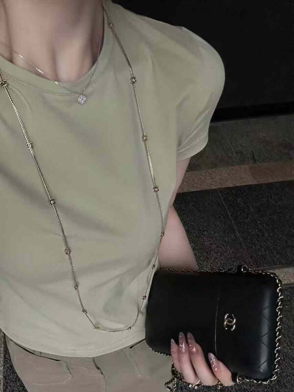 CHANEL Long necklace
