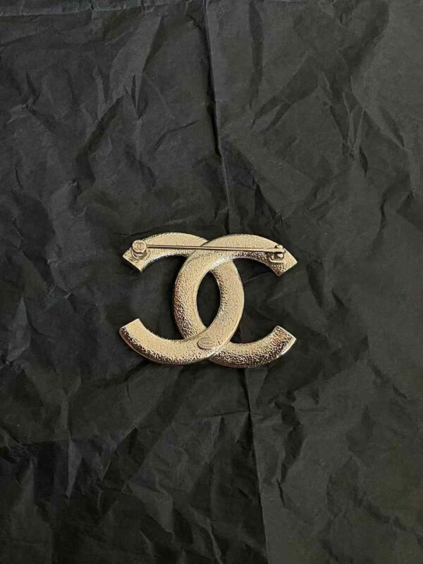CHANEL Brooch