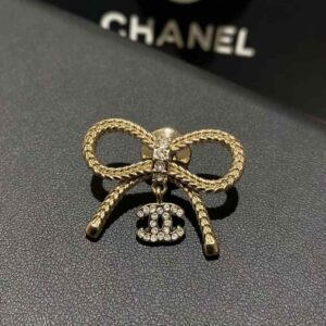 CHANEL Brooch