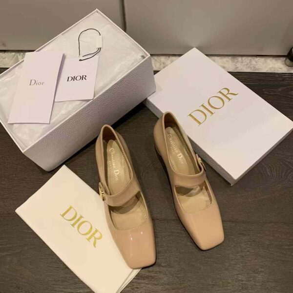 MISS DIOR Leather shoes