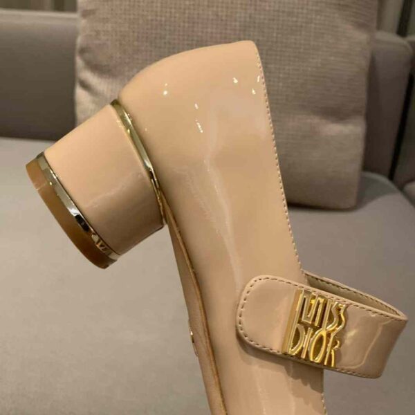 MISS DIOR Leather shoes