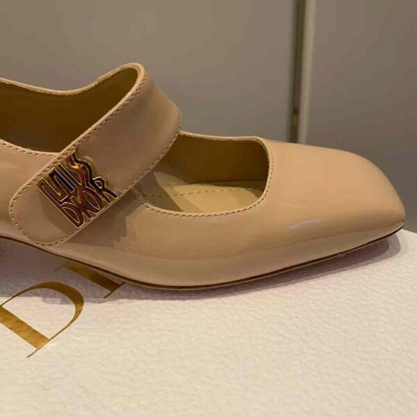 MISS DIOR Leather shoes