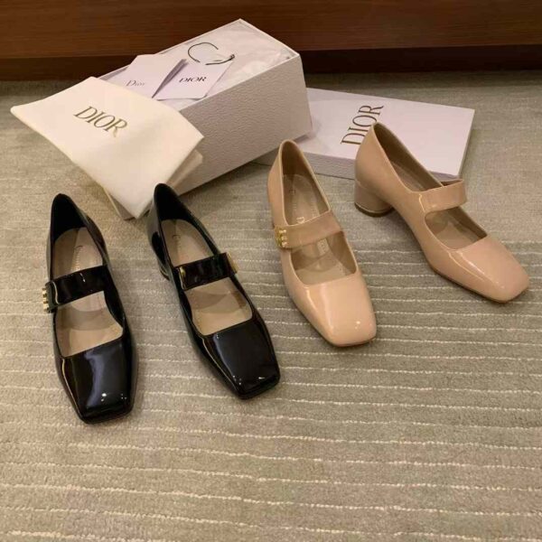 MISS DIOR Leather shoes