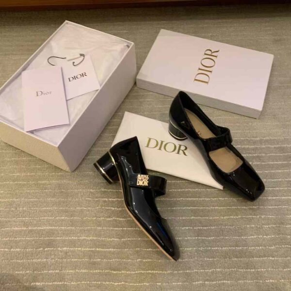 MISS DIOR Leather shoes