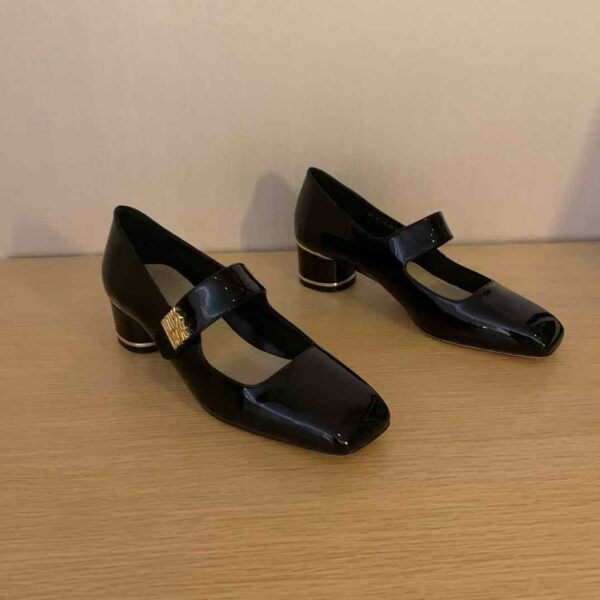 MISS DIOR Leather shoes