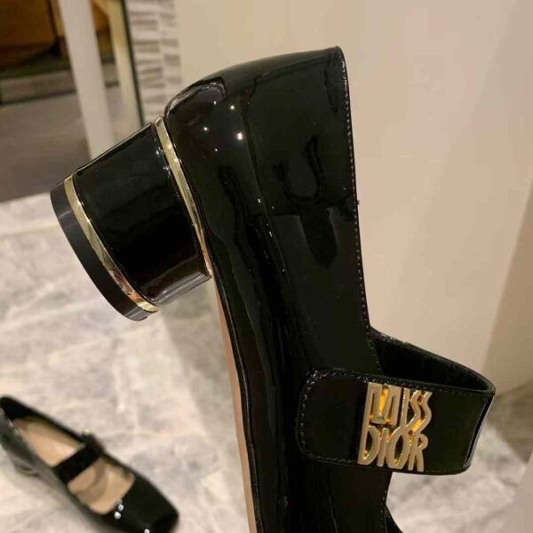 MISS DIOR Leather shoes