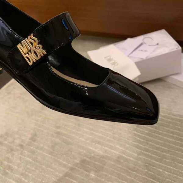 MISS DIOR Leather shoes