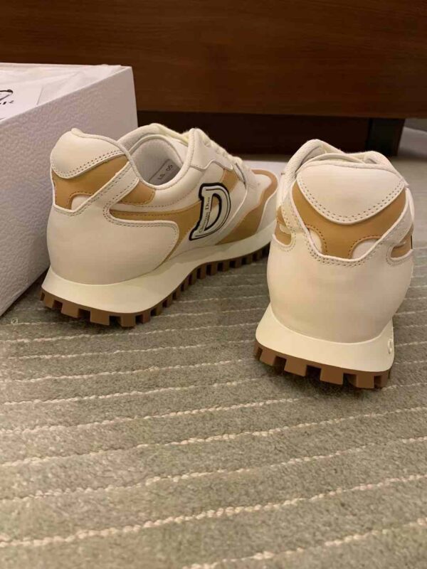 DIOR Sneakers