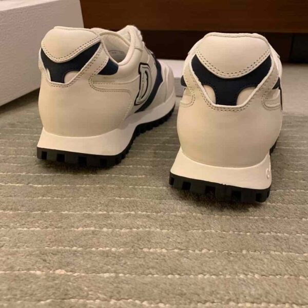 DIOR Sneakers