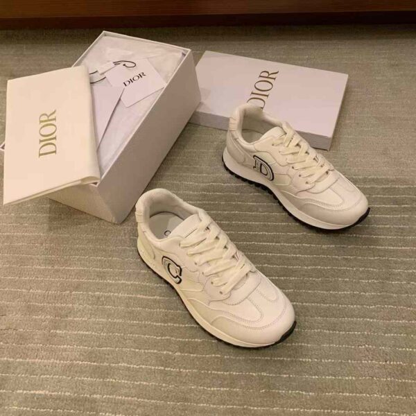 DIOR Sneakers