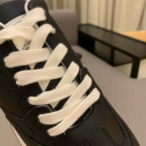DIOR Sneakers