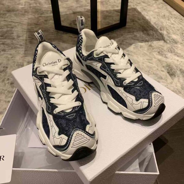 DIOR VIBE Sneakers