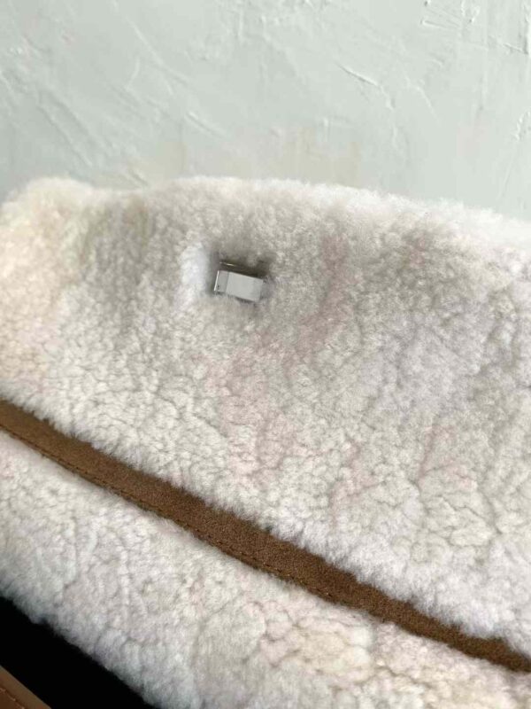 BALENCIAGA  Women's Rodeo Medium Handbag