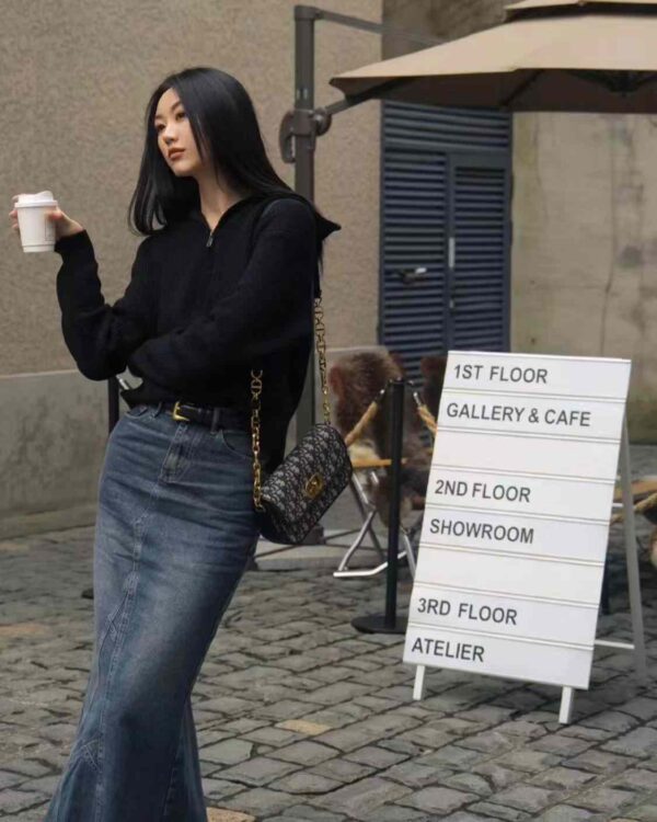 DIOR 30 Montaigne Avenue Bag