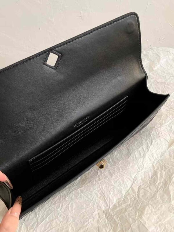BV Andiamo Clutch