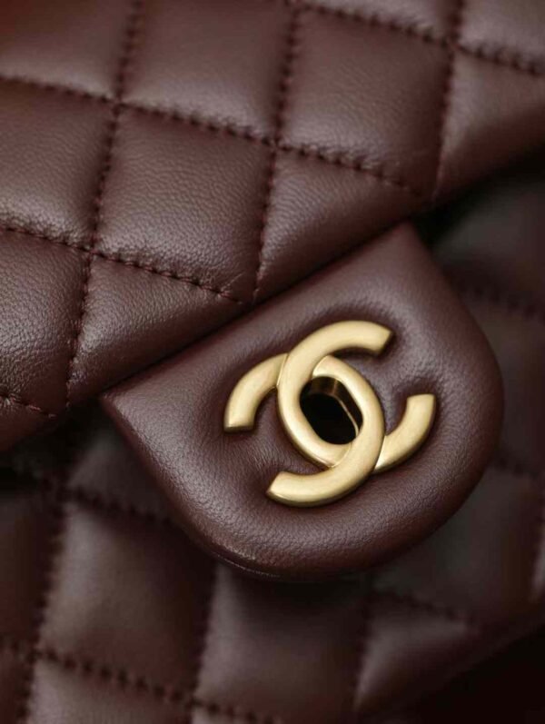 CHANEL MINI FLAP BAG