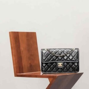 CHANEL FLAP BAG