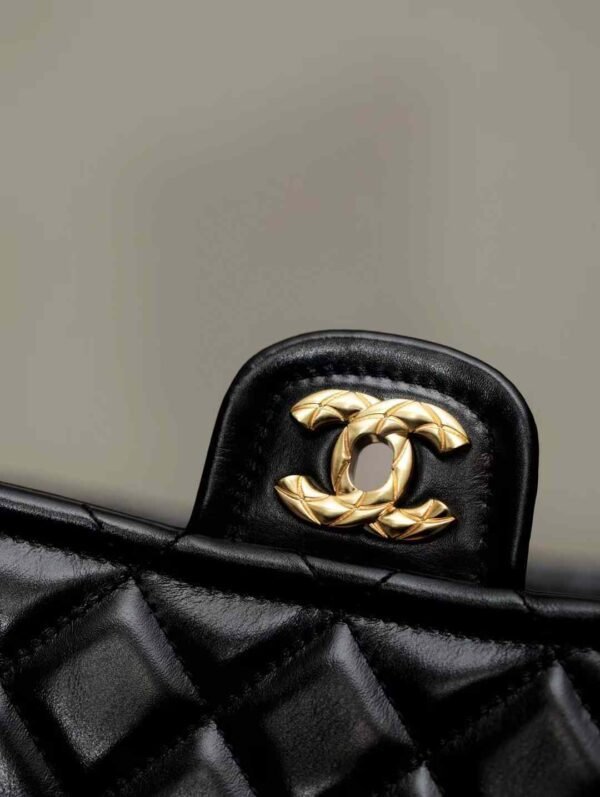 CHANEL FLAP BAG