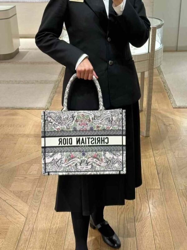 Medium Dior Book Tote