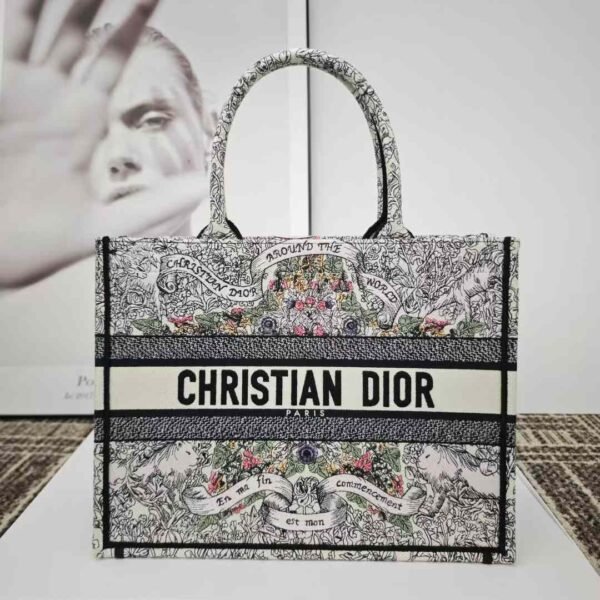 Medium Dior Book Tote