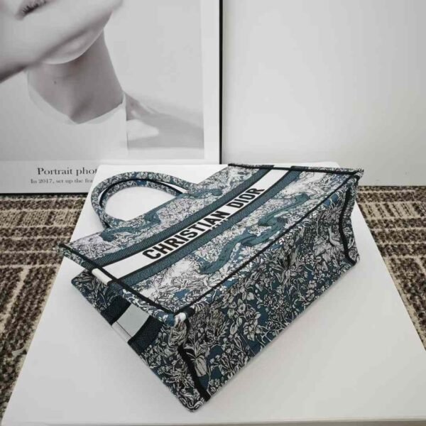 Medium Dior Book Tote